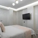 Manu Art Living Prestige Victoriei