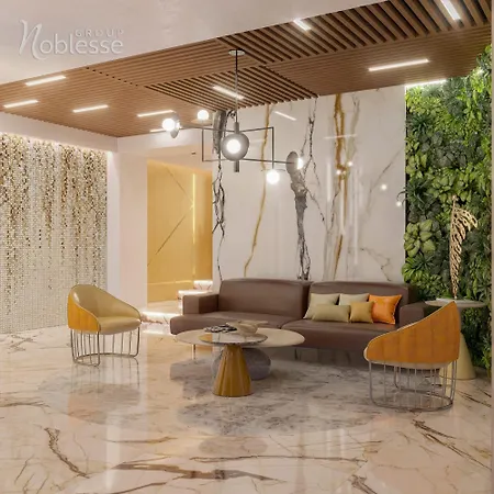 Manu Art Living Prestige Center * بوخارست