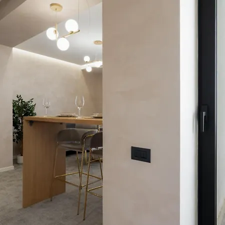 شقة Manu Art Living Prestige Center