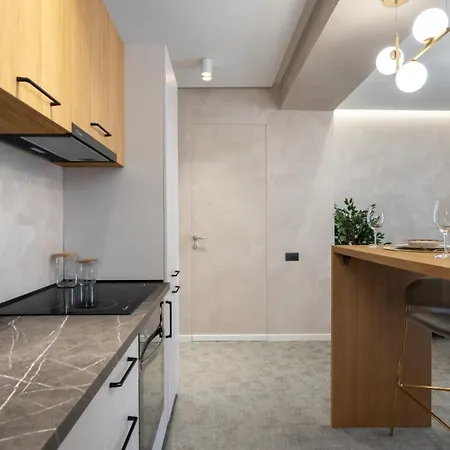 شقة Manu Art Living Prestige Center *