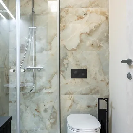 Manu Art Living Prestige Center شقة