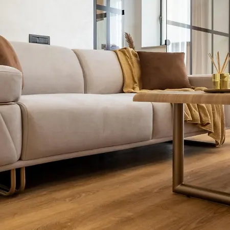 Manu Art Living Prestige Center * بوخارست