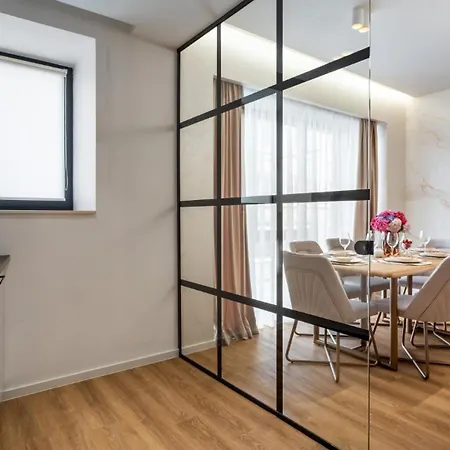 Manu Art Living Prestige Victoriei Apartment Bucharest