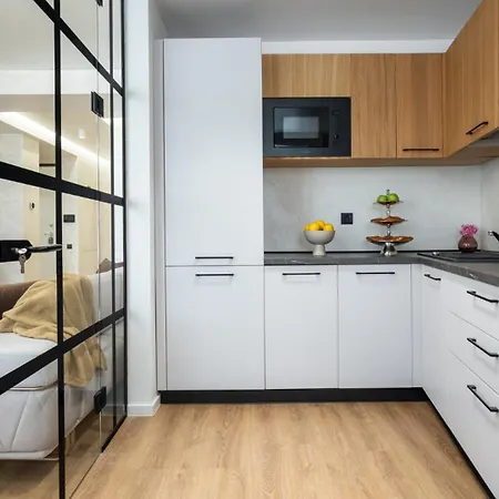 شقة Manu Art Living Prestige Center *