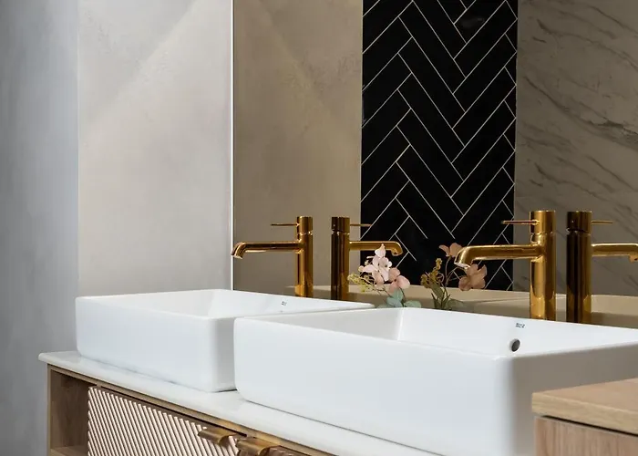 Manu Art Living Prestige Victoriei Bükreş