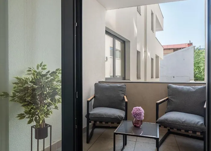 Manu Art Living Prestige Victoriei